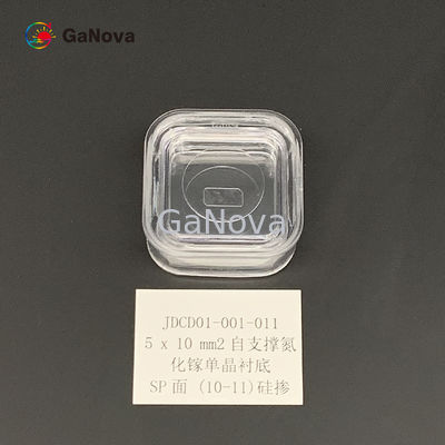 5x10mm2 SP-Face 10-11 TTV ≤ 10μm direnci 0.05 Ω·cm ile dopanmamış N tipi serbest duran GaN tek kristal substrat