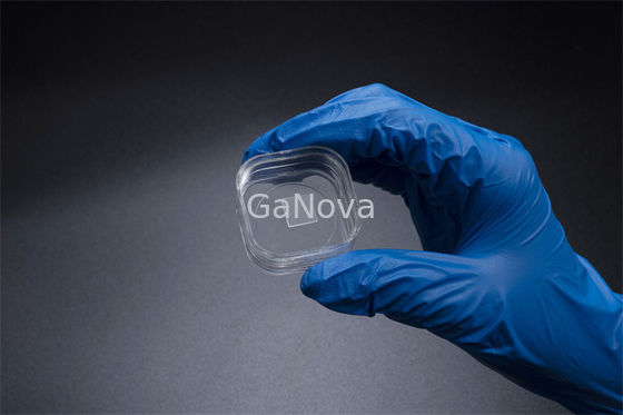 Kalınlık 350 ±25 µm 10 X 10,5 mm2 Bağımsız GaN Substratlar