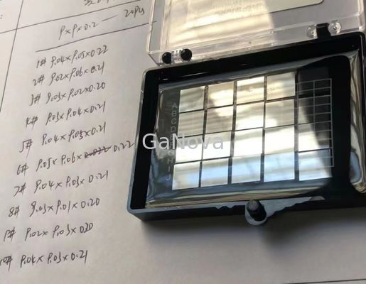 JDCD05-001-004 3*3mm2*0.5mm Elektronik Sınıf Tek Kristal Elmas,N İçeriği